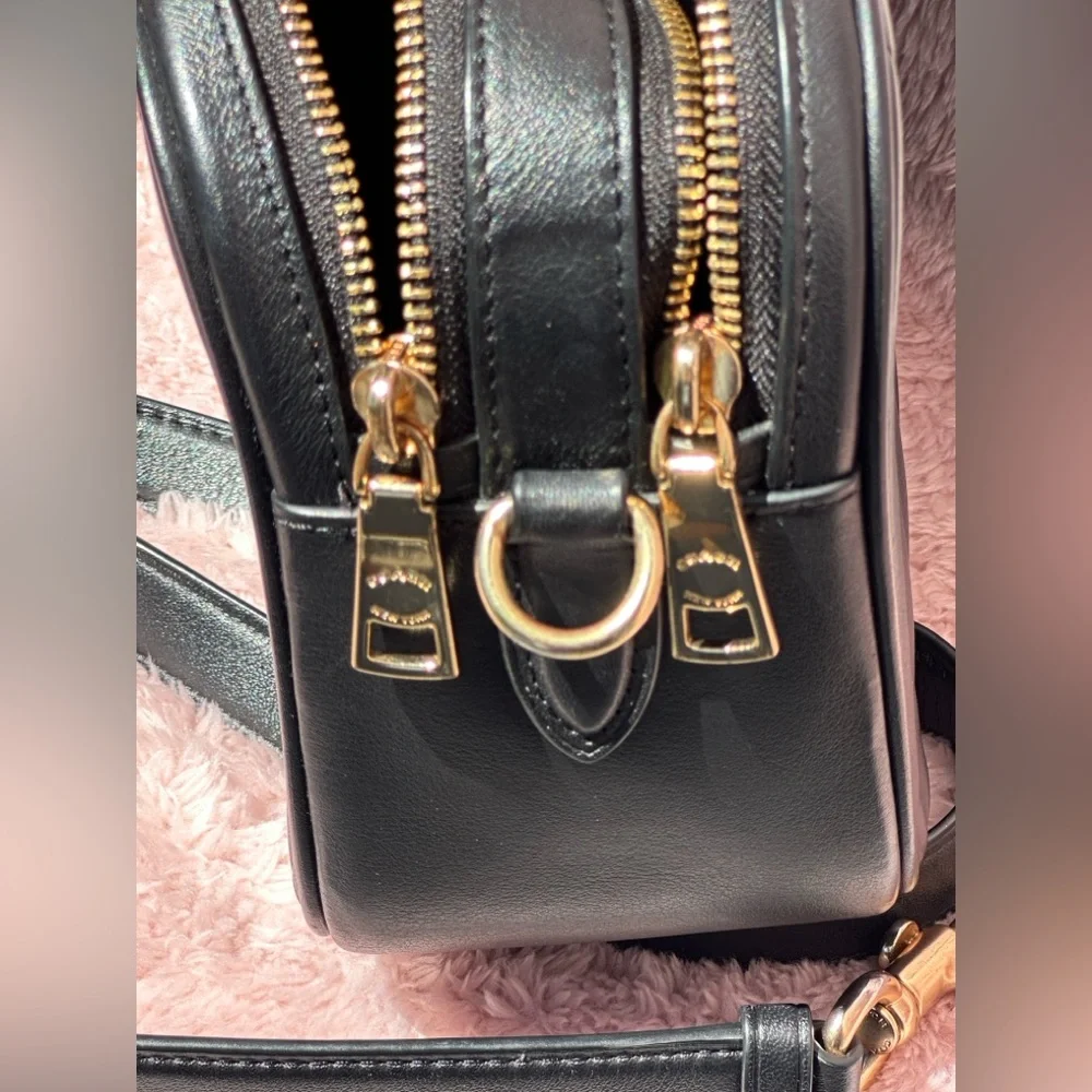 Coach Jes Quilted Camera Bag Black Leather Gold Hardware Crossbody Purse
